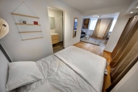 Room, Brussels, Bedrooms: 1
