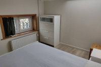 Room, Brussels, Bedrooms: 2