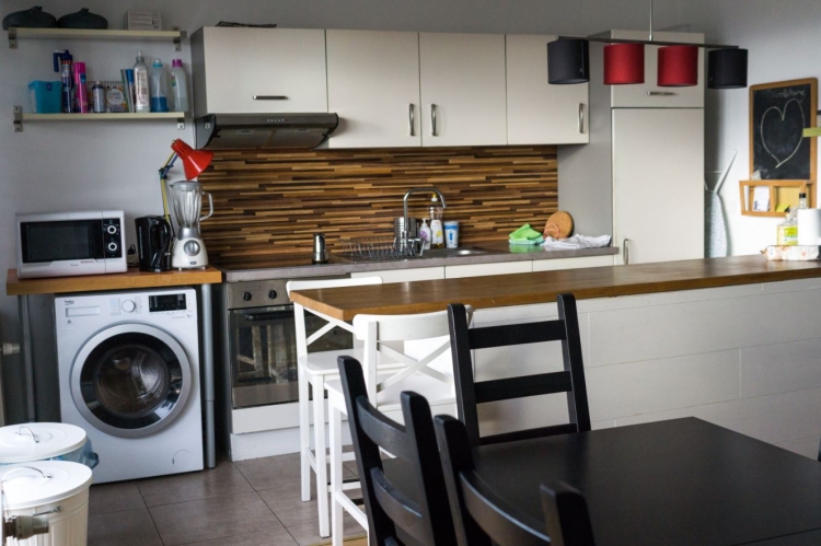Room, Brussels, Bedrooms: 1
