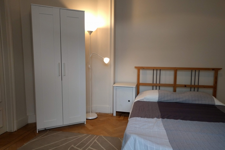 Room, Brussels, Bedrooms: 3