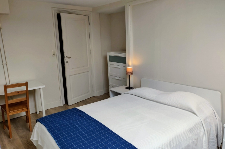 Room, Brussels, Bedrooms: 2